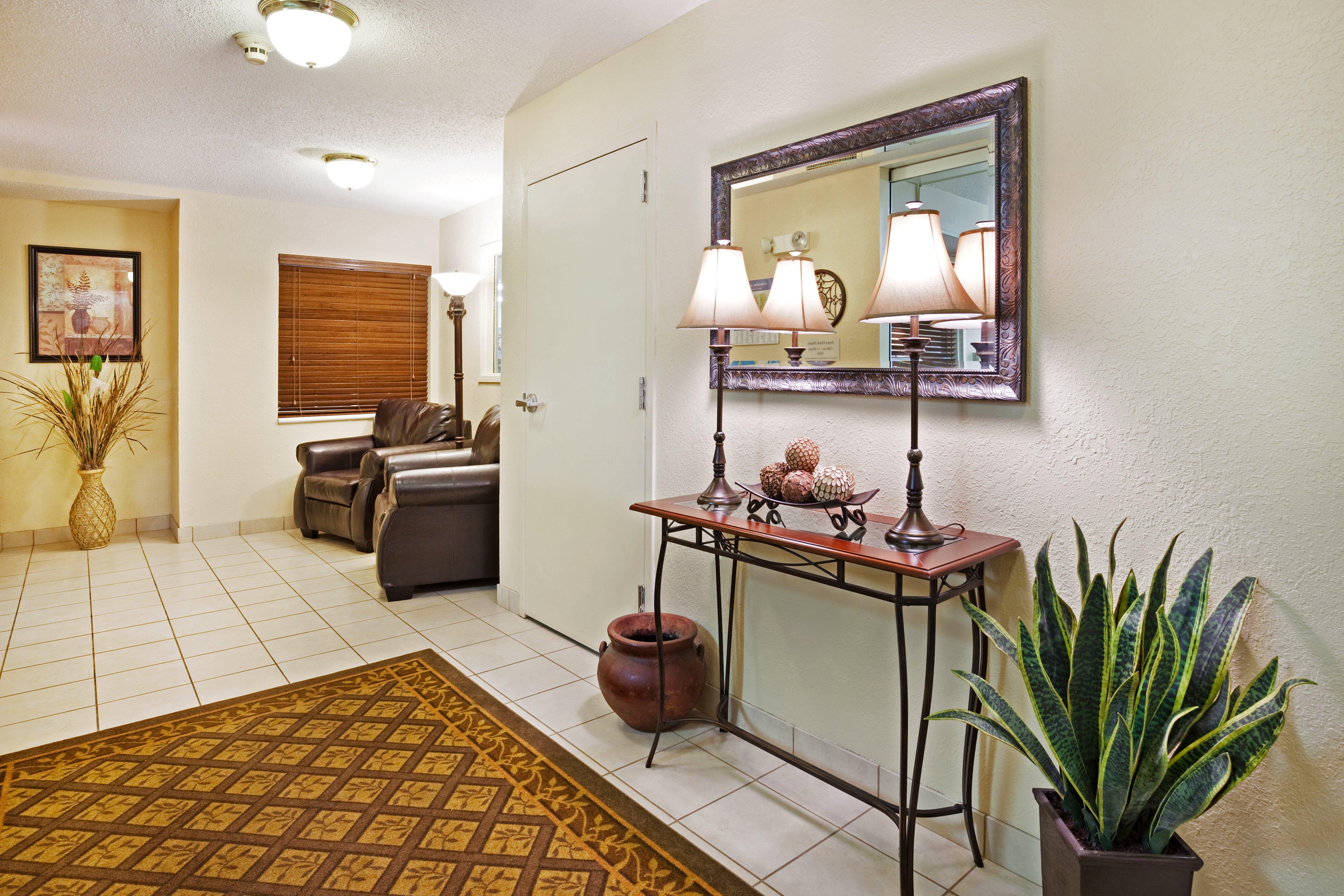 Sonesta Simply Suites Knoxville Exterior photo