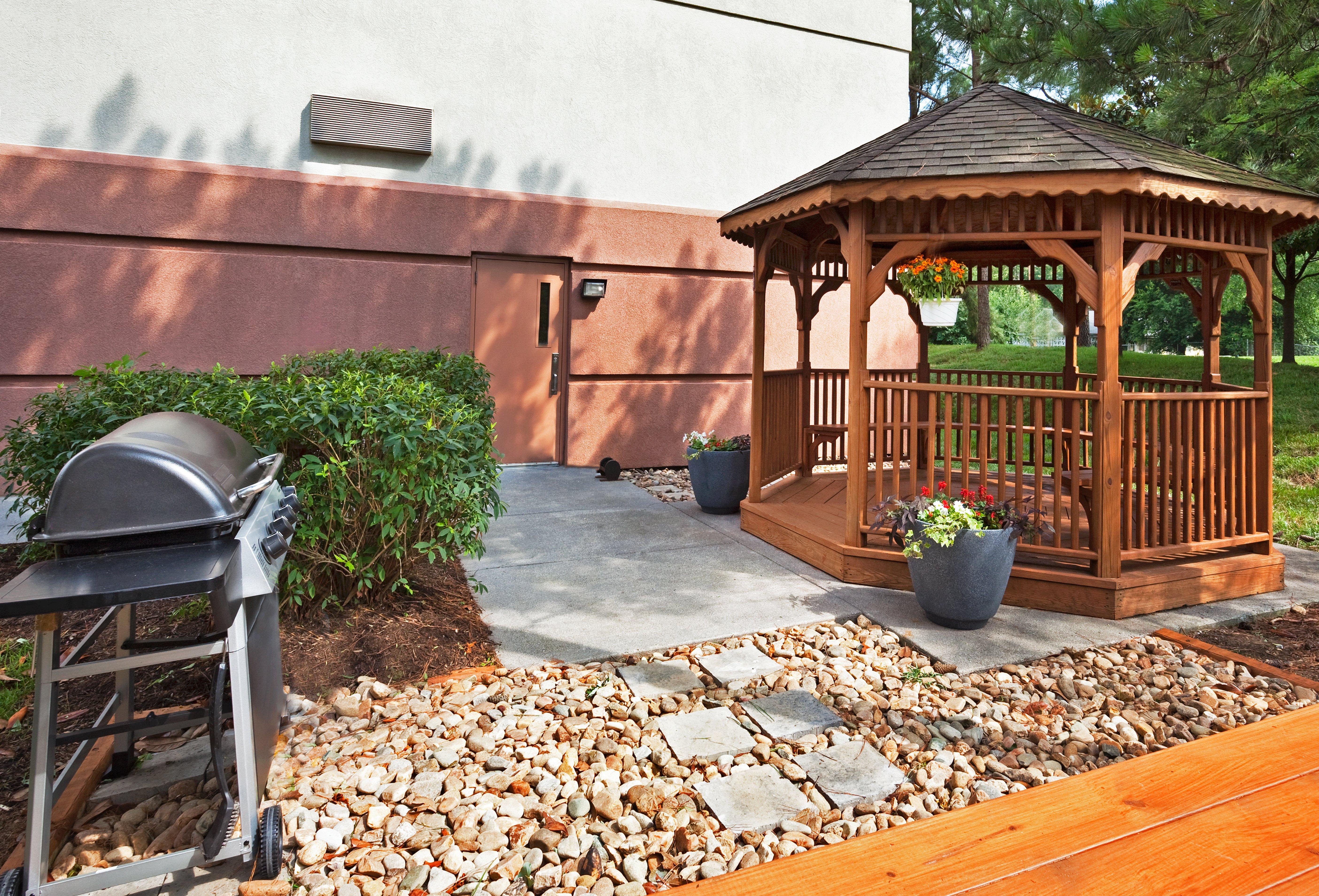 Sonesta Simply Suites Knoxville Exterior photo