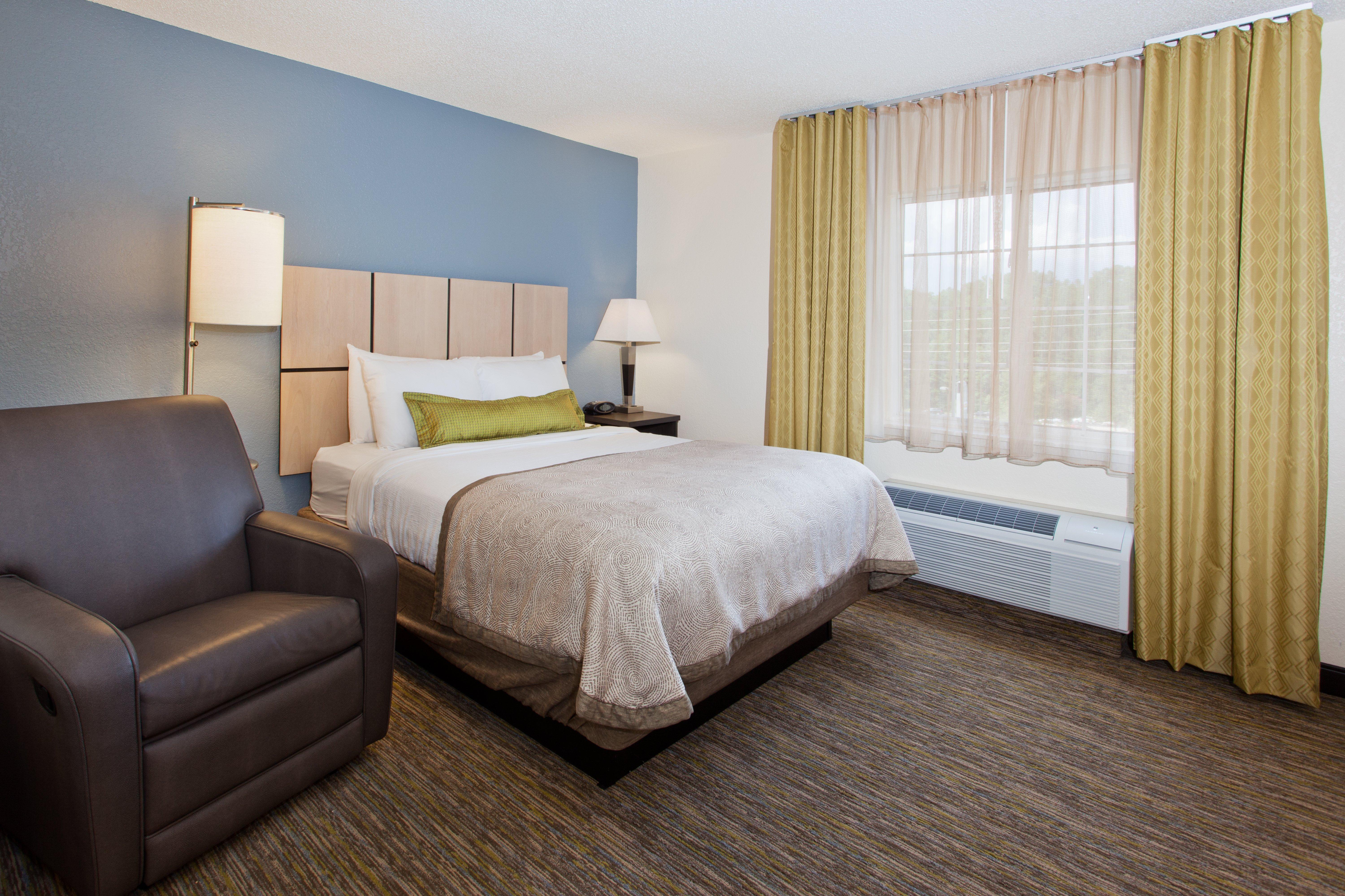 Sonesta Simply Suites Knoxville Exterior photo