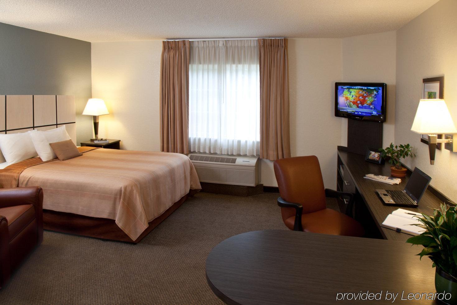 Sonesta Simply Suites Knoxville Room photo